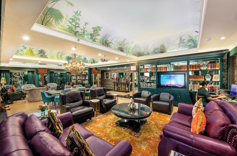 Hotel Mayfair Lagoon