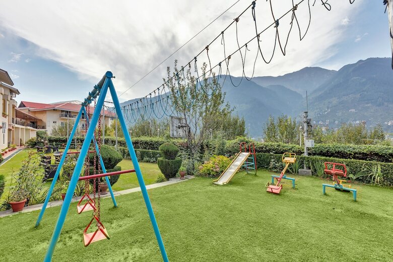 Hotel Club Mahindra Snowpeaks Resorts