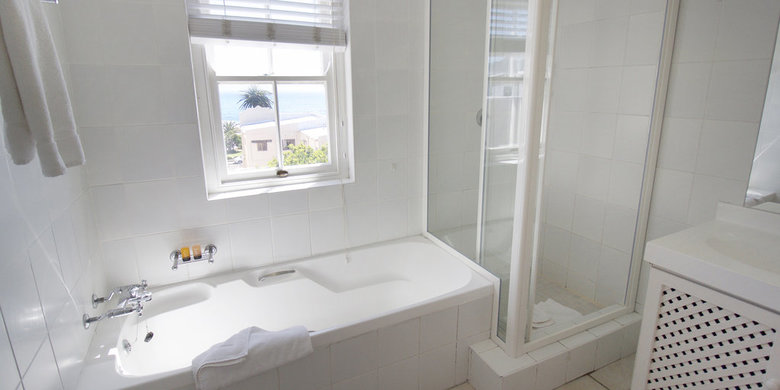 Hotel Camps Bay Resort