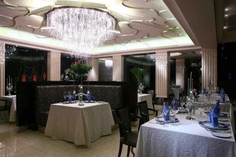 Hotel Chateau Star River