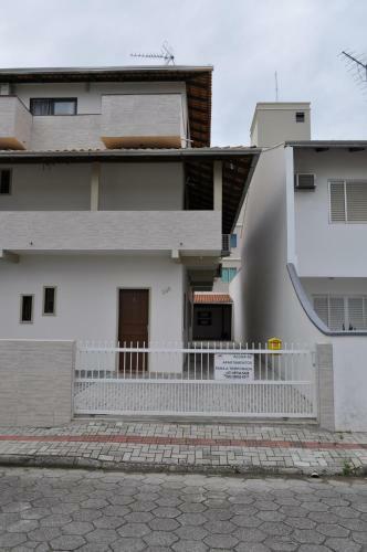Apartamento De 02 Quartos