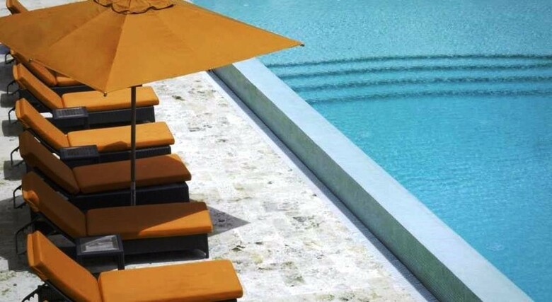 Radisson Summit Hotel & Golf