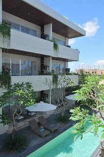Hotel Sunset Mansion Bali