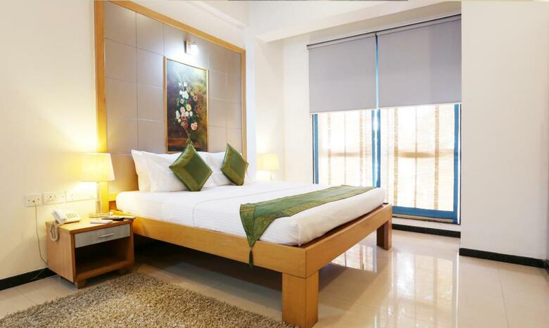 Hotel Isis Suites
