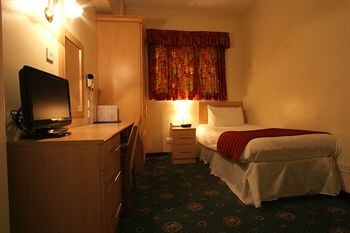 Grange Moor Hotel
