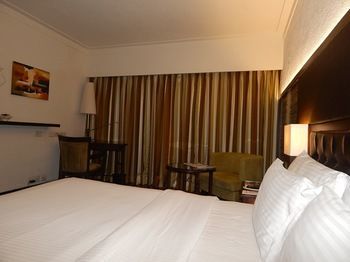Central Park Hotel