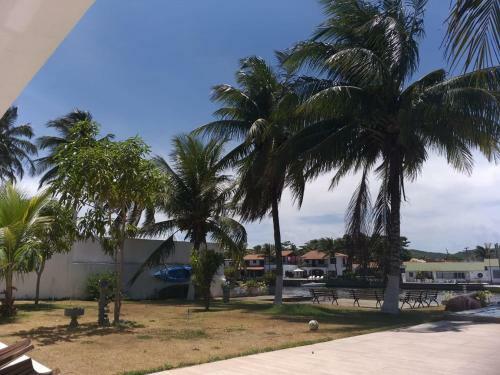 Mans�o � Beira Do Canal , Cabo Frio