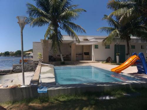 Mans�o � Beira Do Canal , Cabo Frio