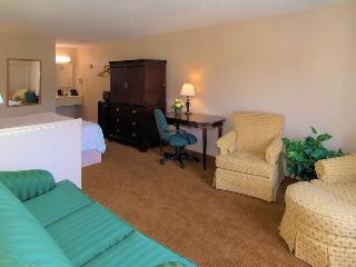 Hotel Econo Lodge Inn & Suites At Ft. Benning