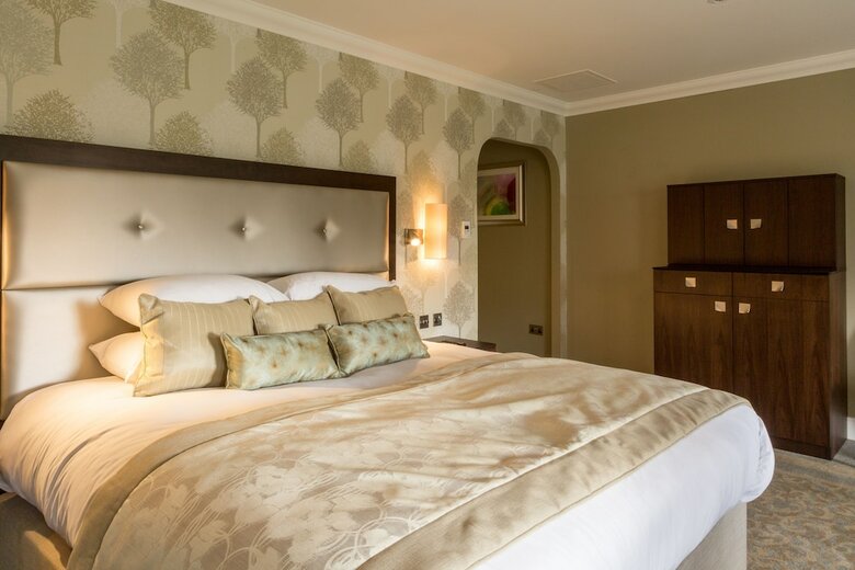 Hotel Oakley Hall