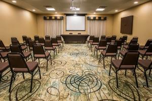 Hotel Comfort Suites