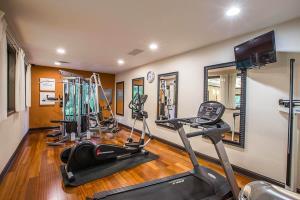 Hotel Comfort Suites