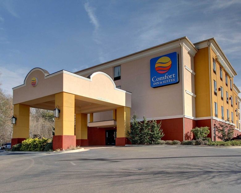 Hotel Comfort Inn & Suites