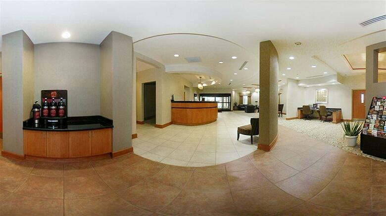 Hotel Comfort Suites