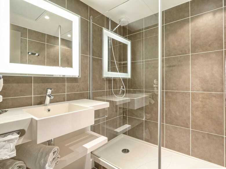 Hotel Novotel Chartres