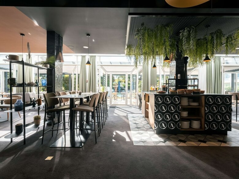 Hotel Novotel Chartres