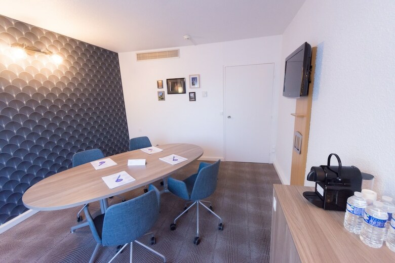 Hotel Novotel Chartres