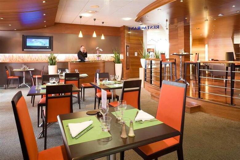Hotel Novotel Chartres