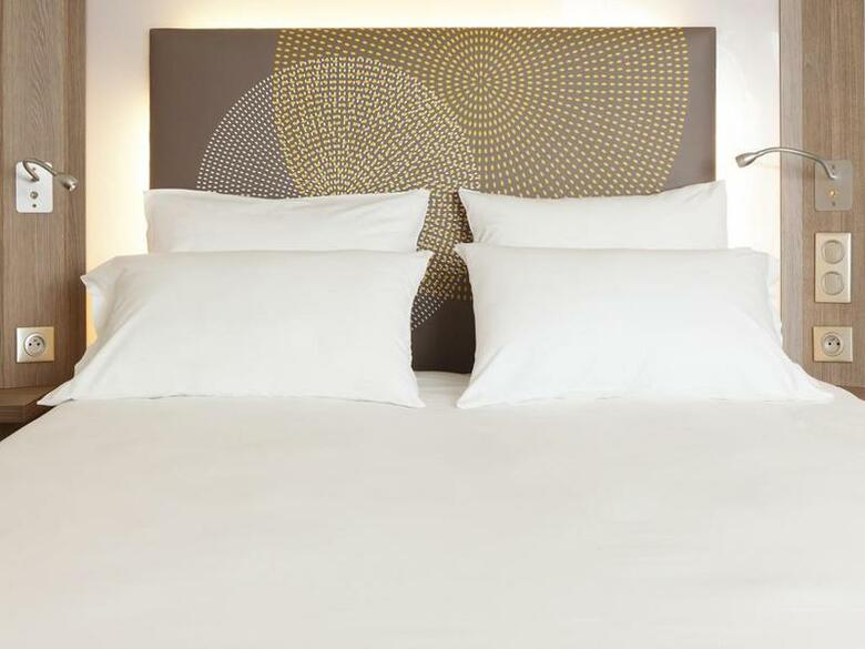 Hotel Novotel Chartres