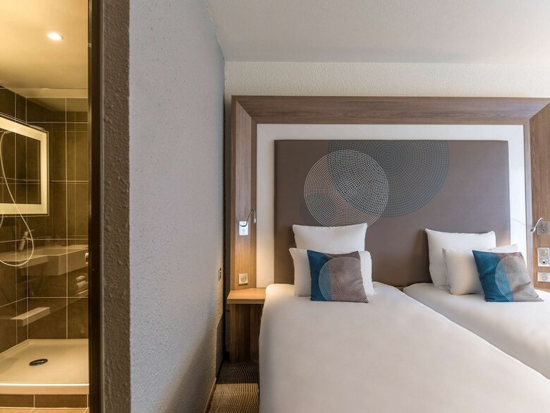 Hotel Novotel Chartres