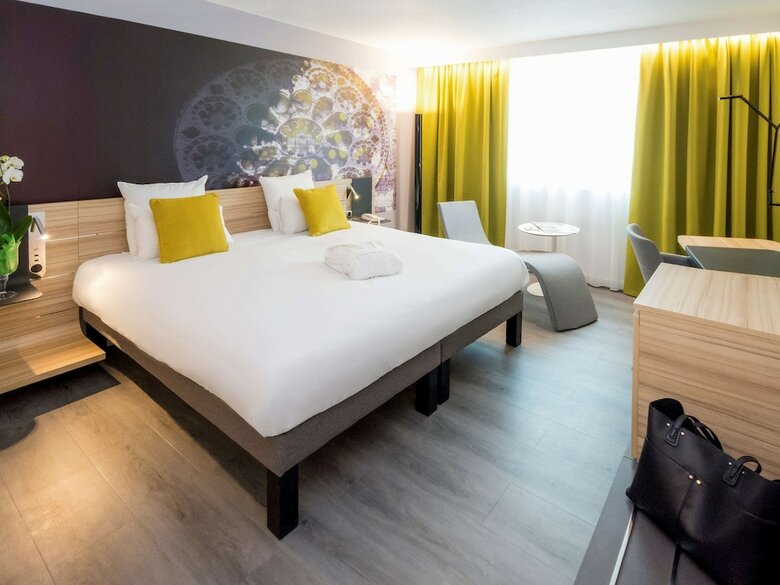 Hotel Novotel Chartres