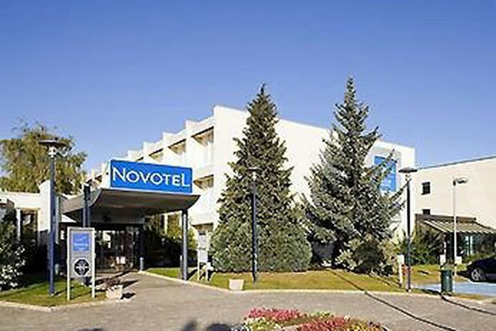 Hotel Novotel Chartres
