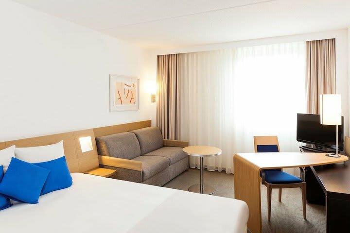 Hotel Novotel Chartres