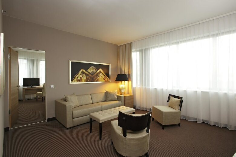 H4 Hotel Berlin-alexanderplatz