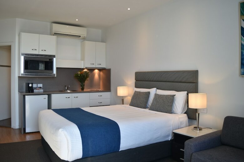 Hotel Mantra Quayside