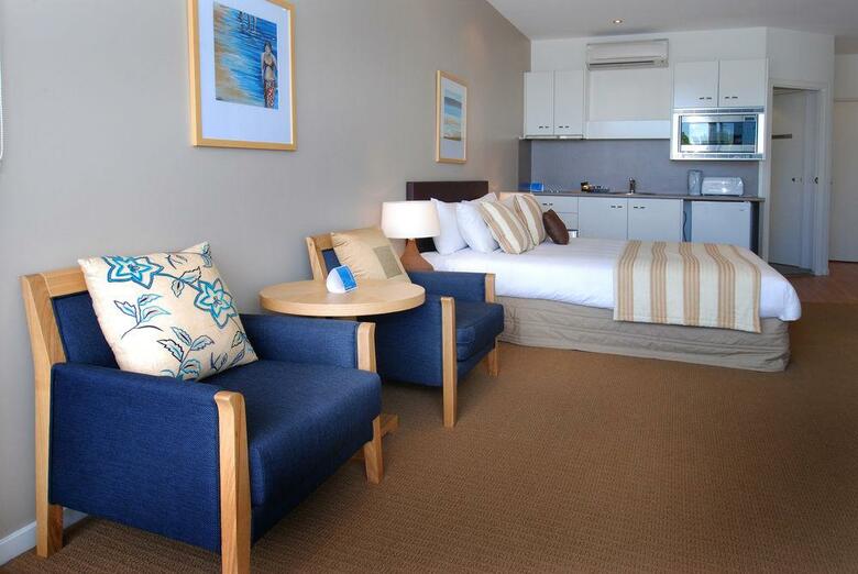 Hotel Mantra Quayside