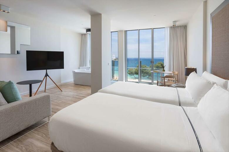 Hotel Beach House