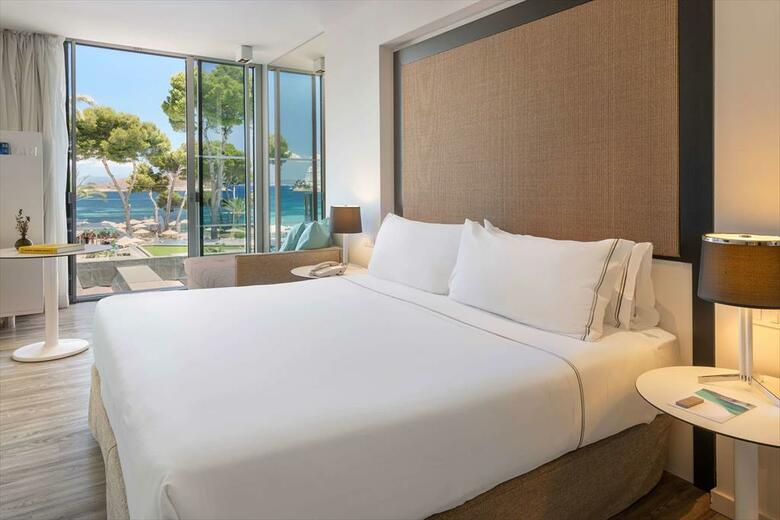 Hotel Beach House