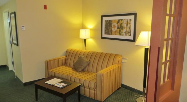Hotel Comfort Suites Orlando Airport