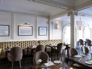 Hotel Mercure Castle