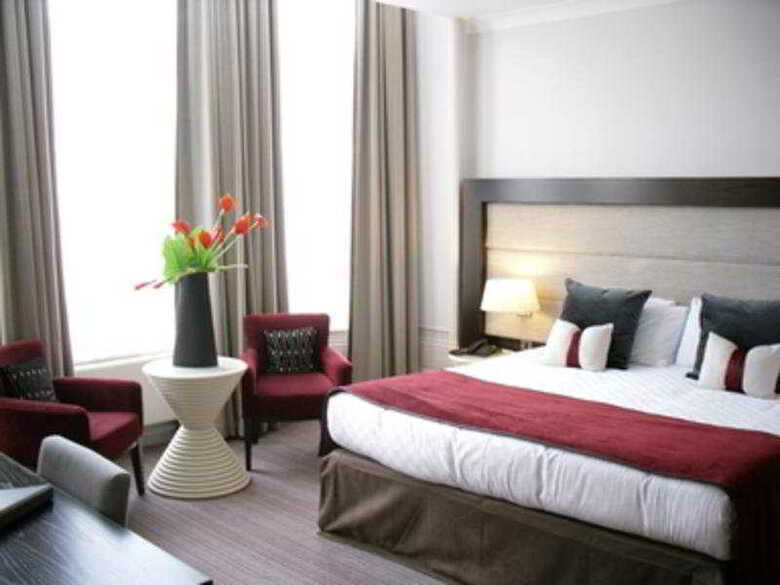 Hotel Caledonian