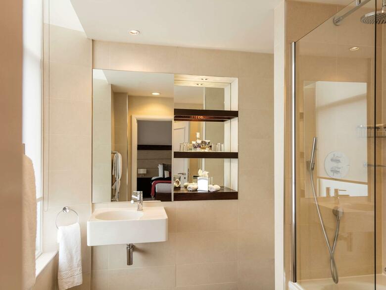 Hotel Caledonian