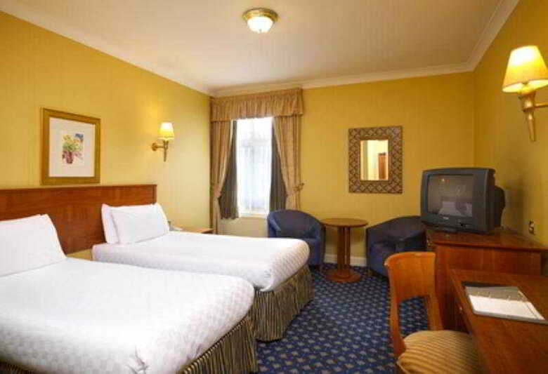Hotel Caledonian