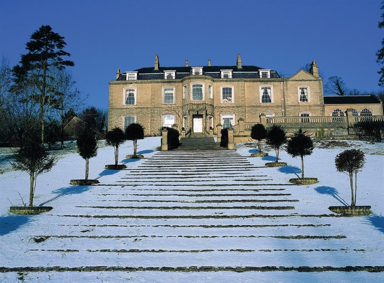 Barcelo Combe Grove Manor Hotel