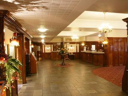 Hotel Macdonald Burlington