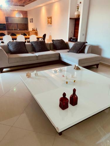 Cwb 997 Com Piscina Aquecida Jacuzzi E Playground
