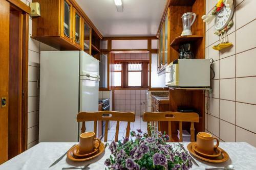 Aconchegante Apartamento No Centro De Gramado