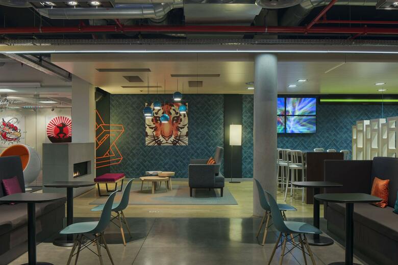 Hotel Aloft Brussels Schuman
