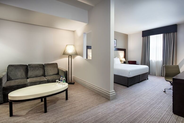 Leonardo Hotel Cardiff