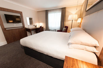 Hilton Edinburgh Airport Hotel