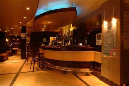 Stay Central Hotel