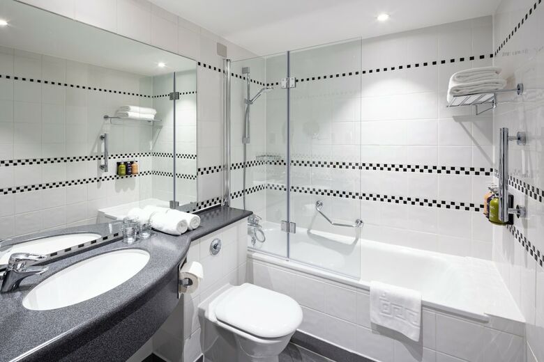 Hotel Holiday Inn Gatwick Airport