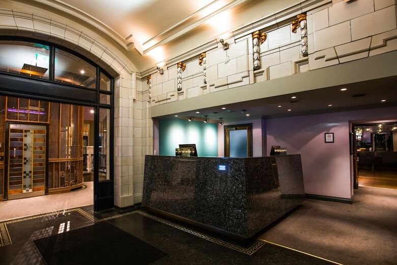 Hotel Abode