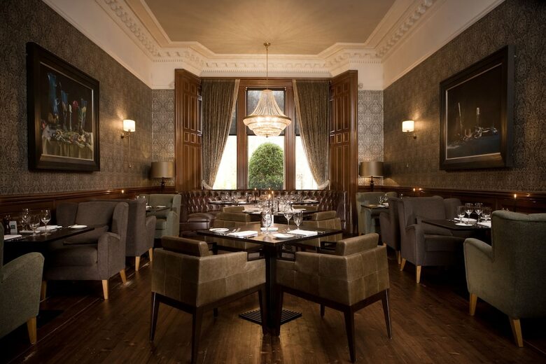 Hotel One Devonshire Gardens