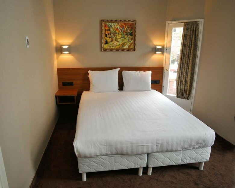 Central Park Hotel