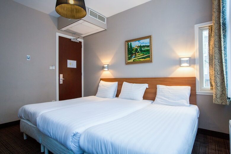 Central Park Hotel